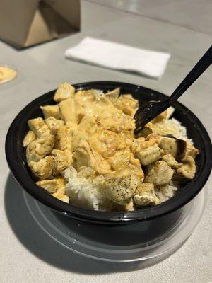 Chicken bowl with white rice