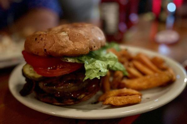 Phoenix Burger with Bacon & Cheese is soooo delicious!! Sweet potato fries are the best!!