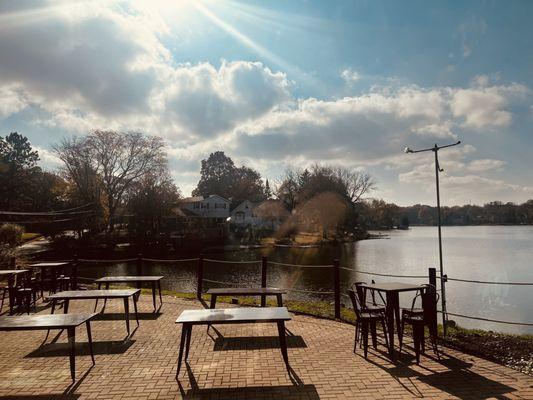 Outdoor Lakeside Seating