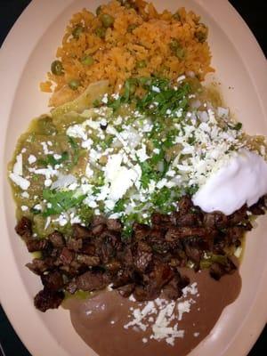 Chilaquiles con carne asada!