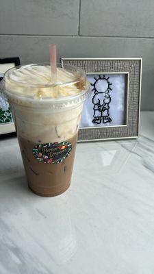 Iced white chocolate almond cream