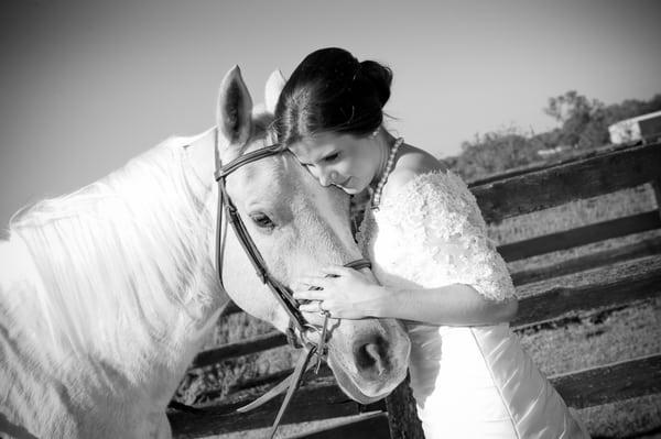 Bridal Portraits by Jamye Perelli