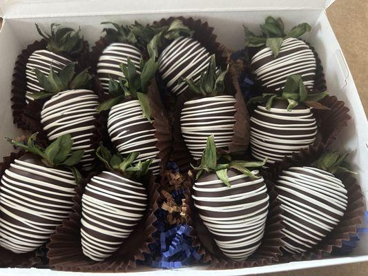 Dark Chocolate Covered Strawberries with White Chocolate Drizzle.