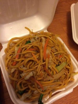 Veggie lo mein