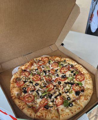 X-Large Garden Pizza with Green pepper