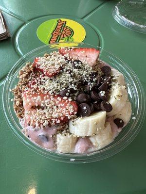 Strawberry mylkshake in a bowl