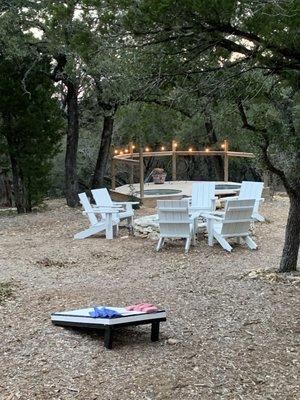 Fire pit and hot tub/plunge pool