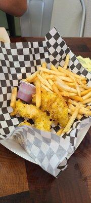 Kid's fish sticks