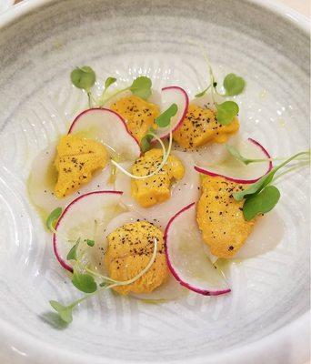 scallop uni carpaccio