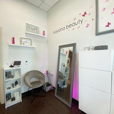 Kayana Beauty Permanent Makeup Studio waiting area