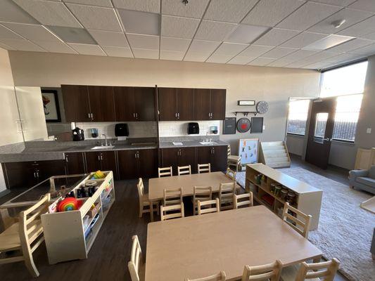 A toddler classroom at New Horizon Academy Meridian South