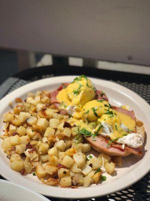 Traditional Benedict