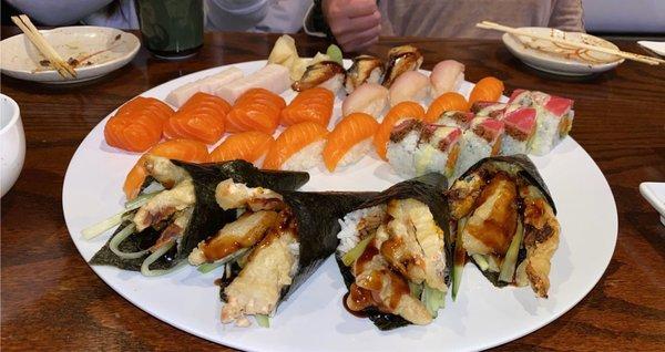 Mixed Sushi items