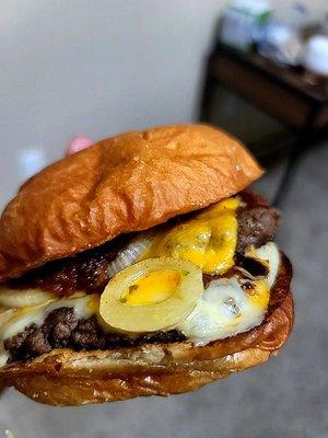 Bacon jam burger