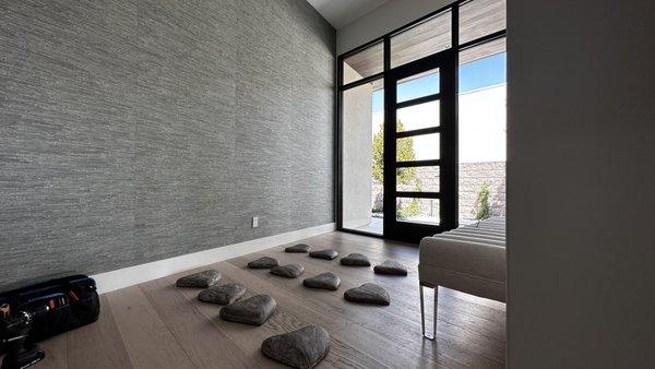 Accent wall with the rocks