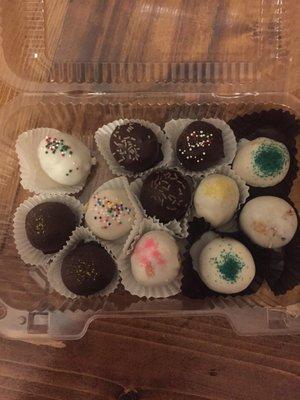 A dozen of the cake balls!