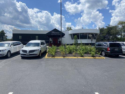 Frontal view partial of Wiseman Funeral Home & Chapel