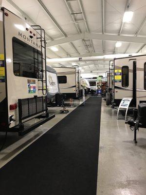 HUGE showroom! Easy to find what you're looking for even on cold days!