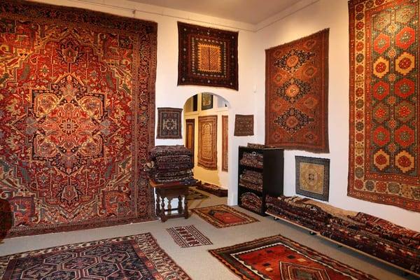 Hazara Oriental Rug Gallery