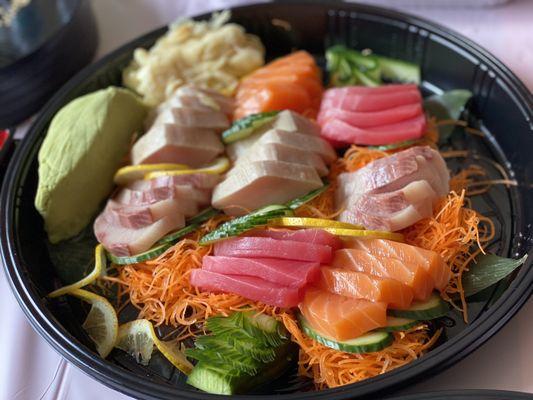 Sashimi platter