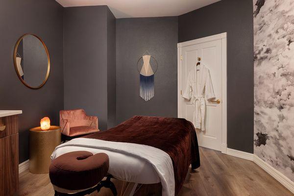 Viva Day Spa + Med Spa Round Rock Facial Treatment Room