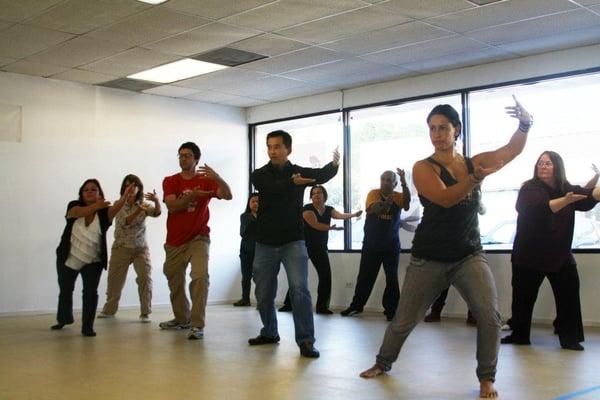 tai chi quan class