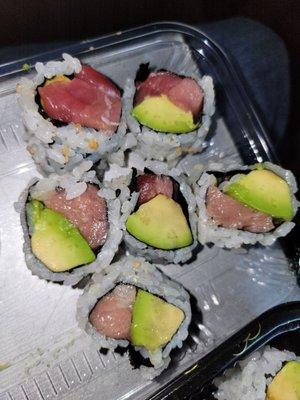 Ordered the 3 roll lunch special. This was the tuna avocado roll they gave me