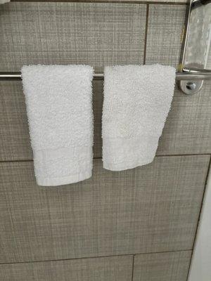 Cheap dingy towels