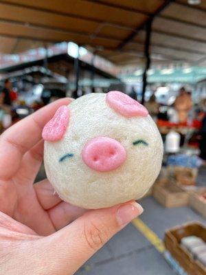 MinneBun piggy - bbq pork steamed bao bun