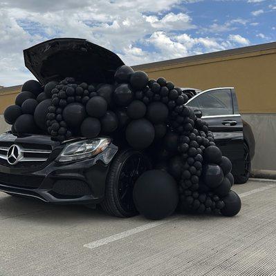 Balloon Car Bow