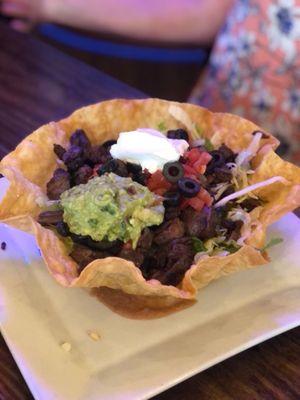 Beef fajita taco salad