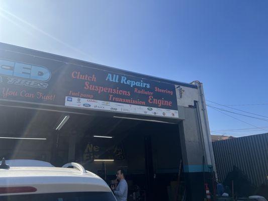 Advanced Auto Service & Tires