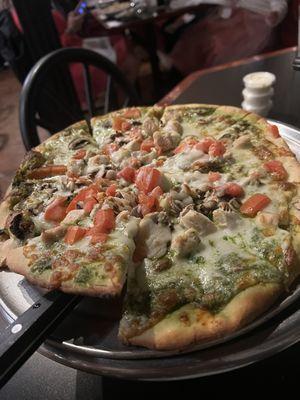 Chicken Pesto Pizza - Medium