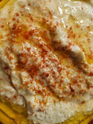 Beautiful, flavorful hummus!