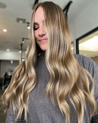 Dimensional blonde by Elizabeth  @highonhair