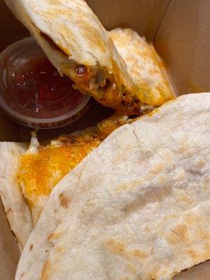 Grilled chicken quesadilla