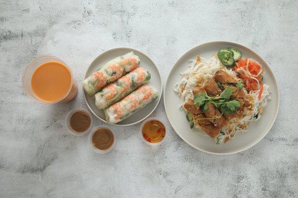 thai tea, spring roll and eggroll salad