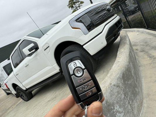 Ford F150 lighting EV . New smart key provided and programmed on site