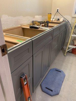 5 piece vanity cabinets.