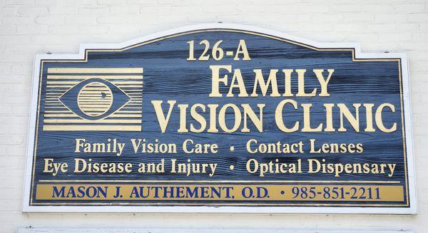 Family Vision Clinic outdoor sign