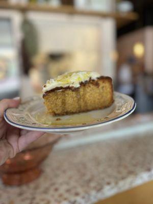 Olive oil cake (I think?) delish!