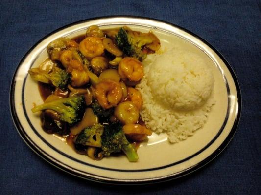 Shrimp and broccoli