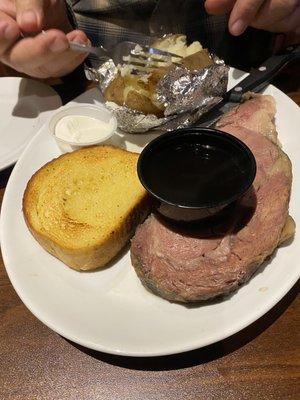 There are special for Friday was prime rib. It was quite bland