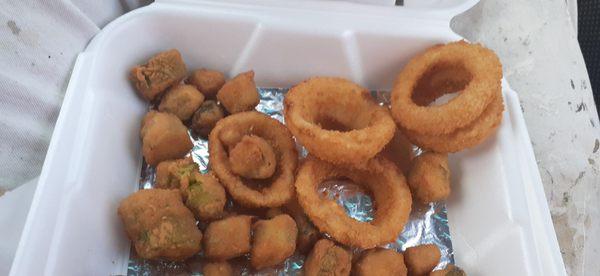 Onion rings and okra