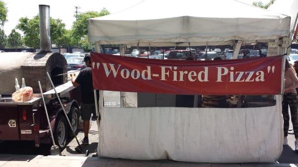 Great idea to have a mobile wood-fired oven.