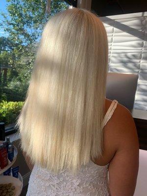 Another bleach out roots-to-end naturally straight hair