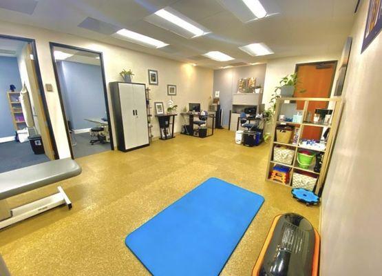 FunctionSmart Physical Therapy - Mission Valley Clinic in San Diego.