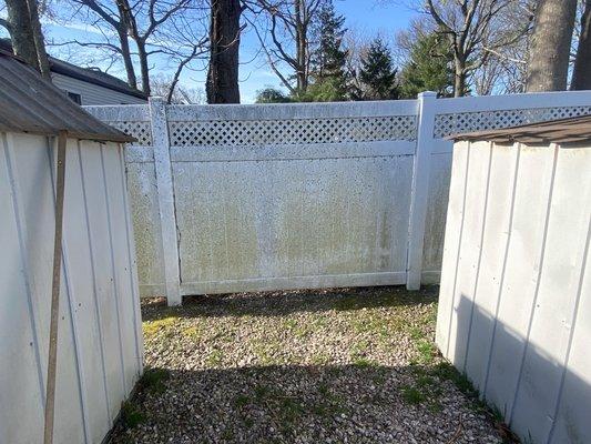 Fence cleaning