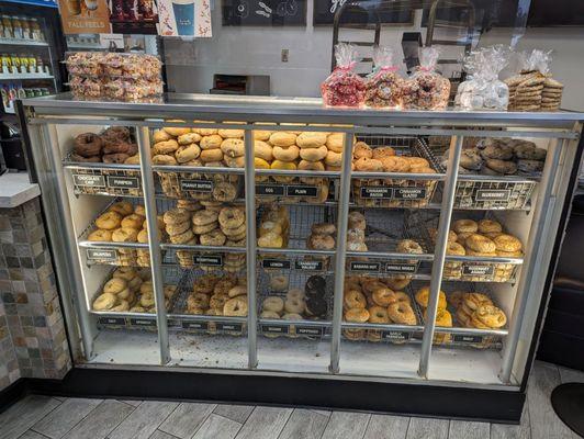 Fresh, delicious bagels!