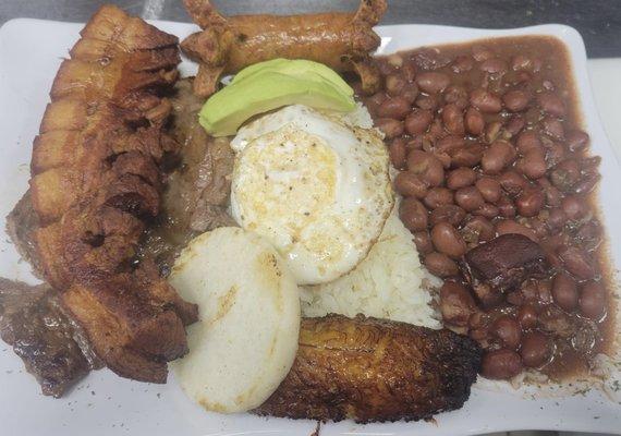 BANDEJA PAISA